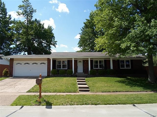 1st image of 2524 Pioneer Dr