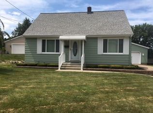 4304 Carney Ave, Erie, PA 16510