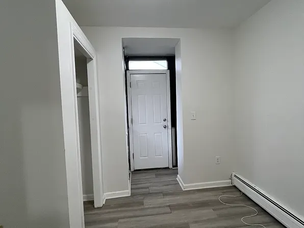 1000 Broadway, Bayonne, NJ
