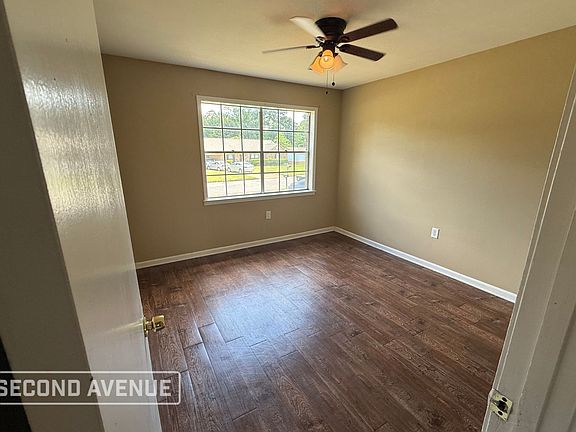 5th image of 4336 Bayberry Dr