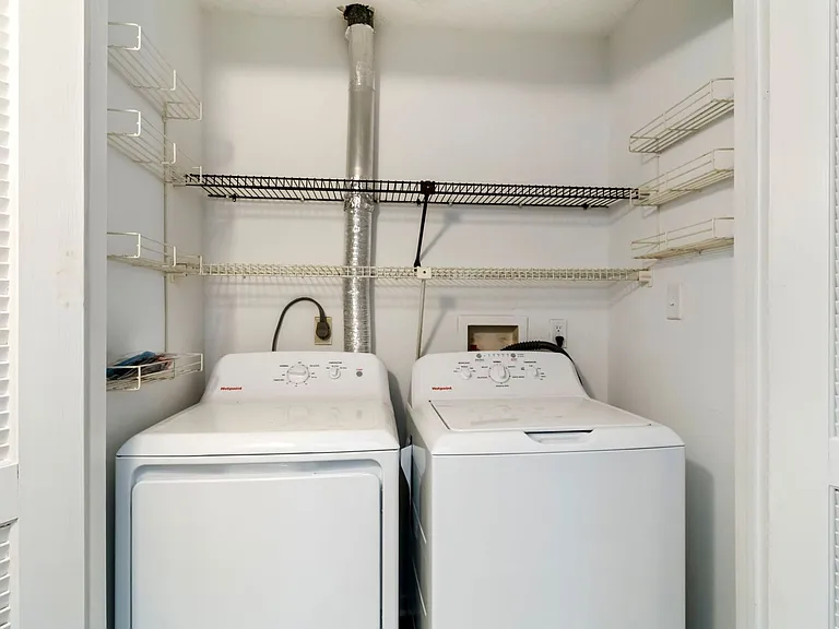 1180 Indian Rd — Photo 16