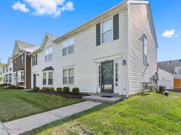 8008 Aspen Green Ln, Louisville, KY 40291