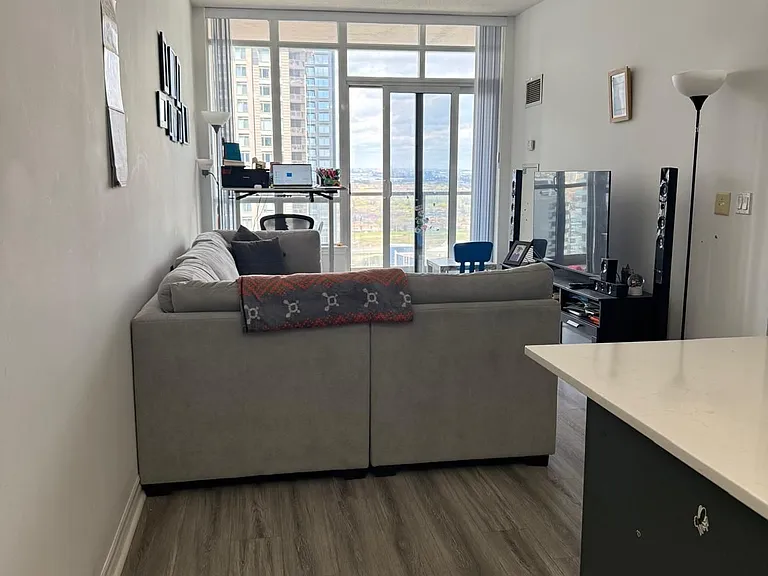 388 Prince Of Wales Dr #2506 — Photo 15