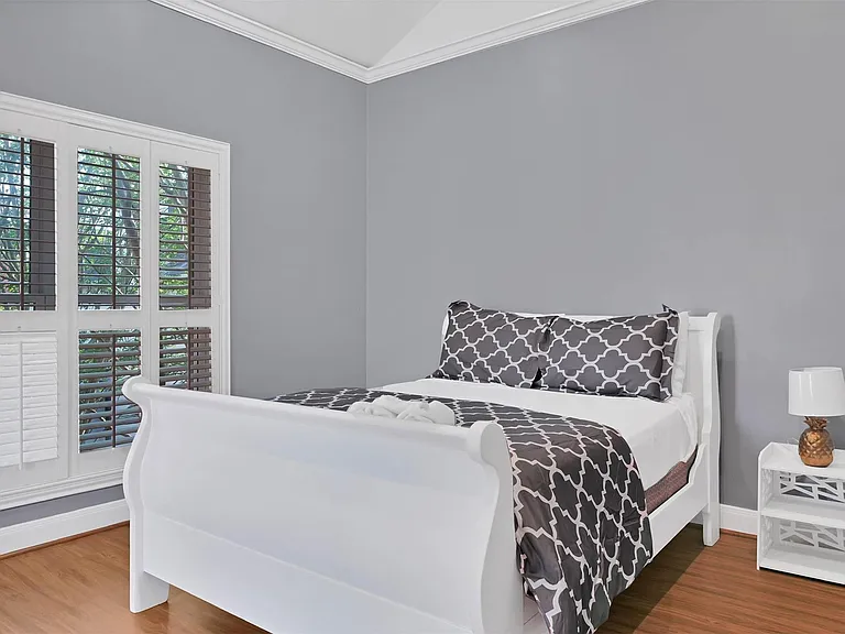 1802 Potomac Dr #C — Photo 32