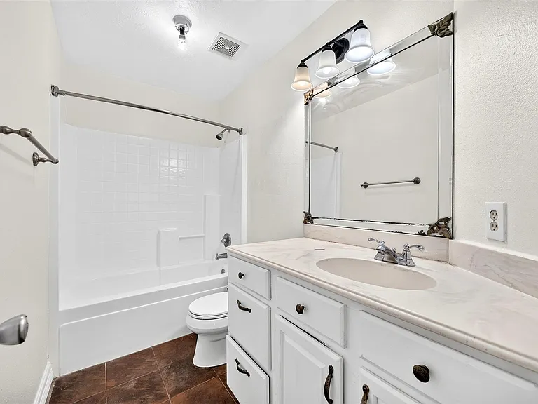 15307 Flemington Ave — Photo 29