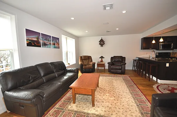 Rented by Corcoran | media 67