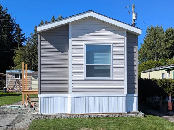 44565 Monte Vista Dr #4, Chilliwack, BC V2R 5Y4