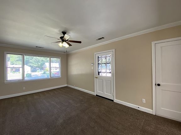 3rd image of 4303 Leatherwood Ave