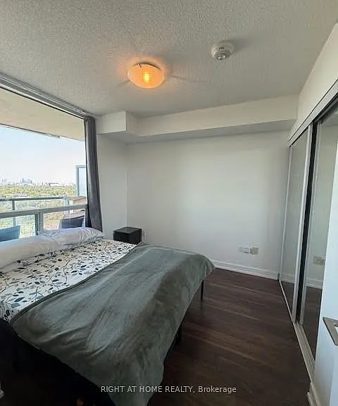 5740 Yonge St #1603 — Photo 7