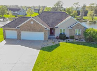 10321 Chinook Dr, Allendale, MI 49401