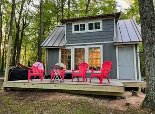 W9532 Schroeder Ln, Crivitz, WI 54114