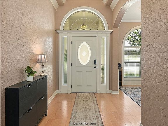 3rd image of 4508 Sapphire Ct