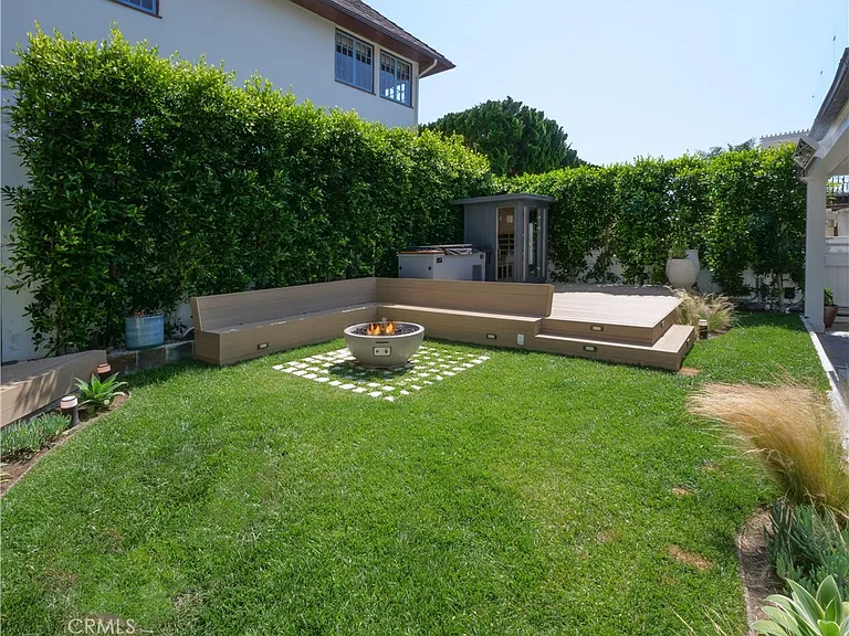 1026 Duncan Ave — Photo 22