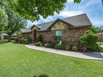 1323 Fairway Dr, Graham, TX, 76450