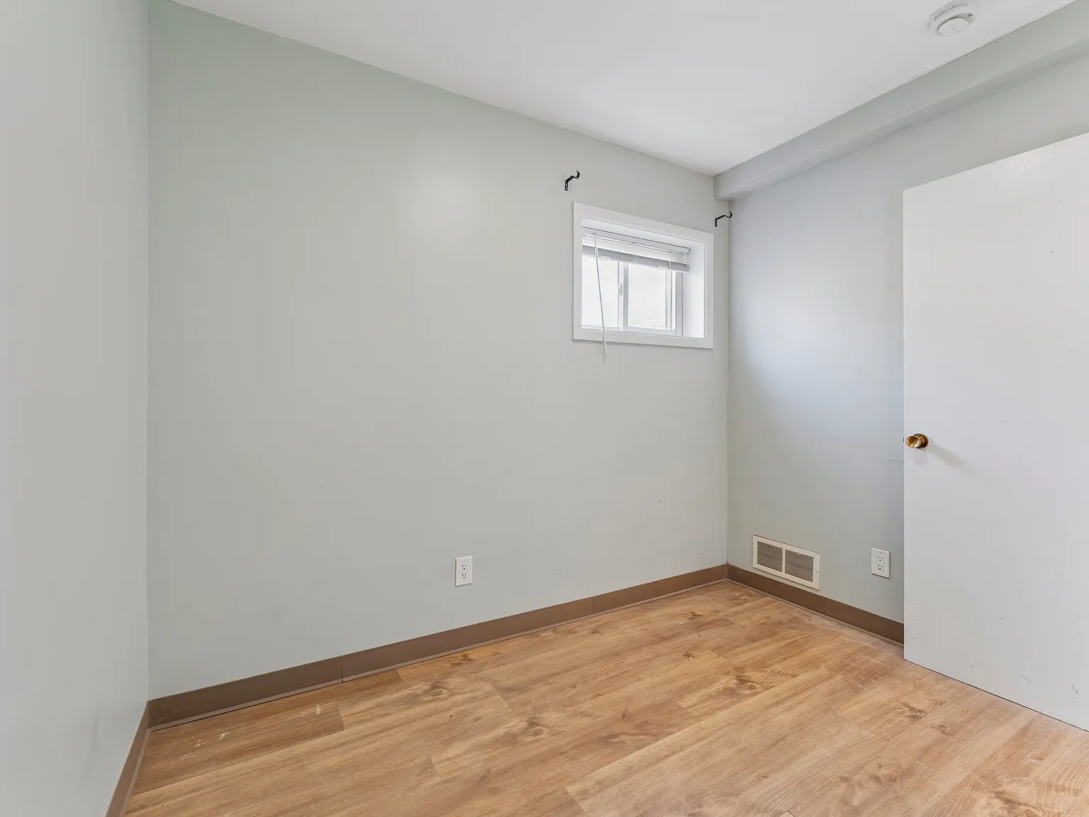 2 bed, 2.5 bath, 1154 sqft, $3,000 — Photo 3