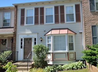 5716 Ridge View Dr, Alexandria, VA 22310