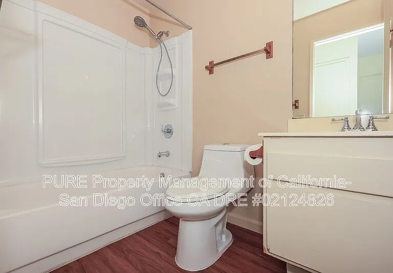 6386 Amberly St — Photo 15