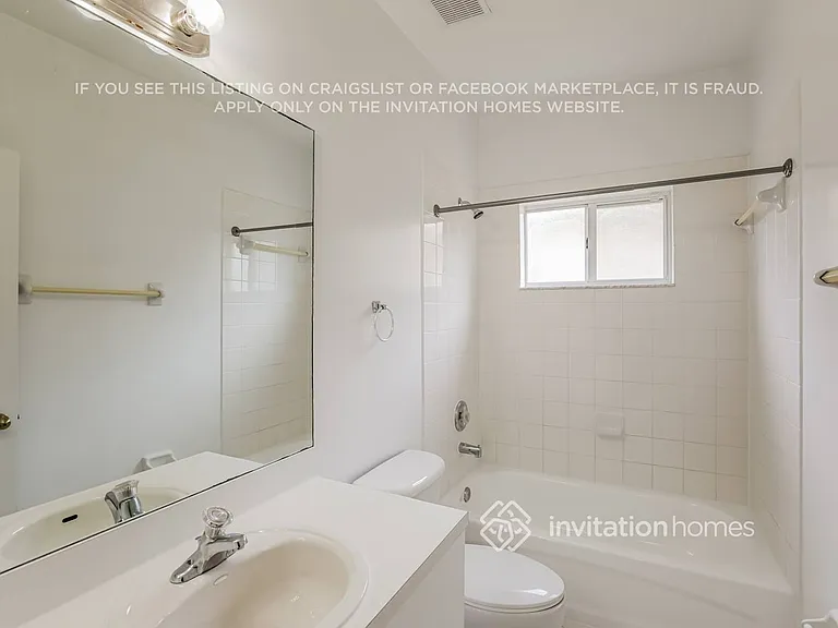 22121 SW 87th Pl — Photo 15