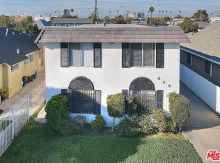 849 W 73rd St, Los Angeles, CA 90044