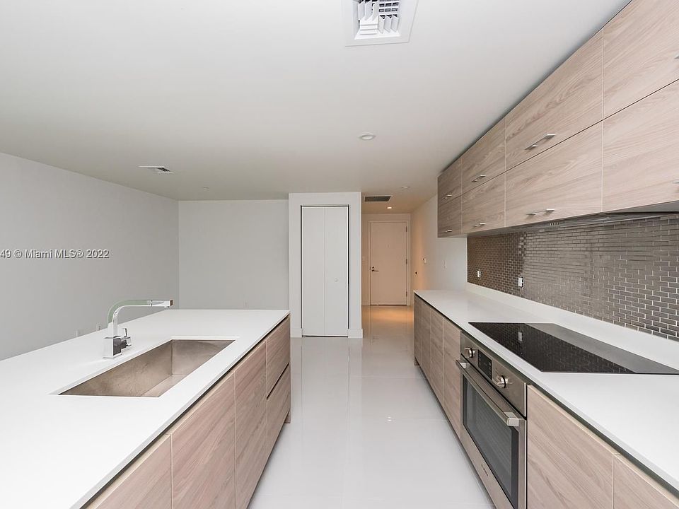 1st image of 1300 S Miami Ave #1810