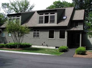 30 Vale Rd #A, Hartford, VT 05047