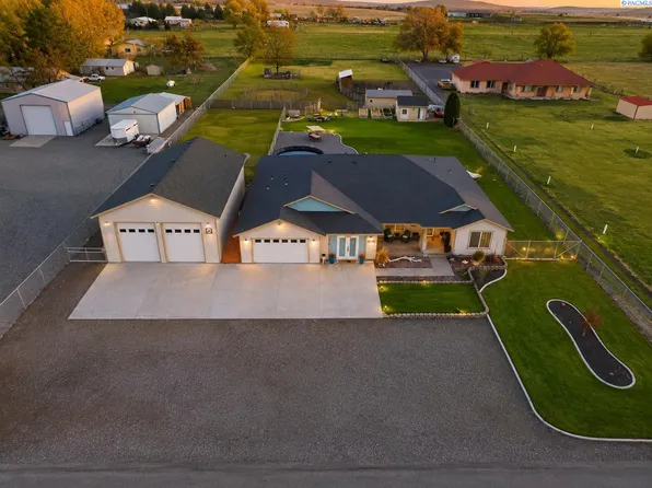 223108 E Perkins Rd, Kennewick, WA 99337