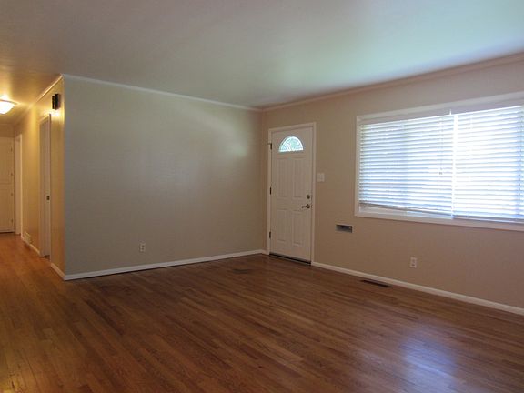 Living Room Alt View