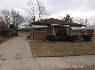 22536 Marter Rd, Saint Clair Shores, MI