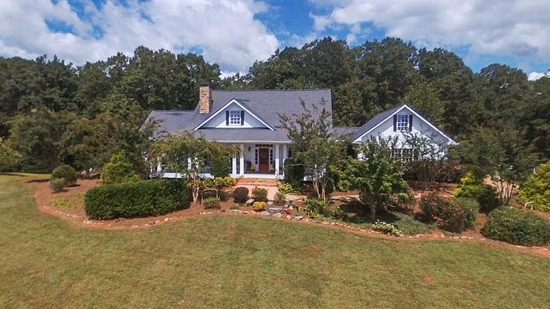1st image of 175 Cardinal Hill Way