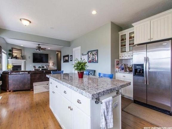 4th image of 10312 N Avondale Dr