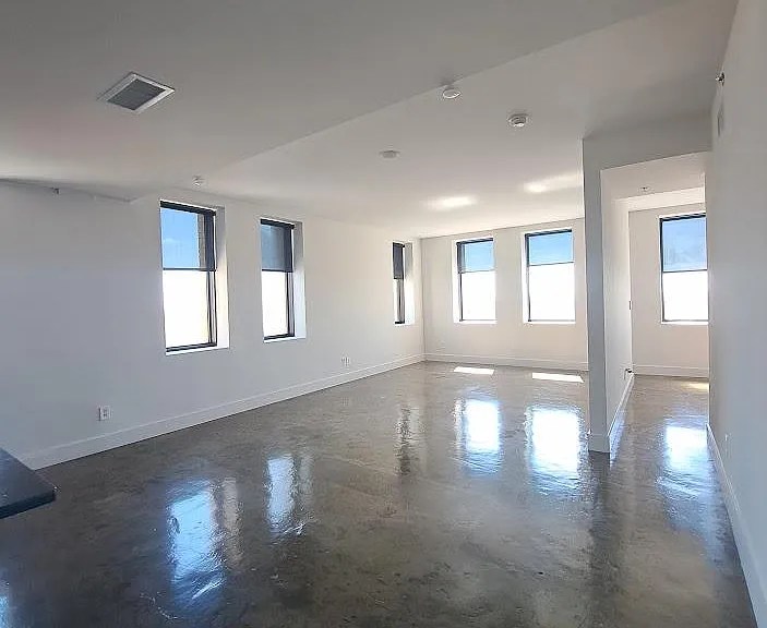 Dallas Power and Light Lofts — Photo 50