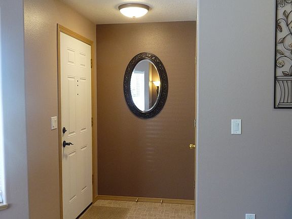 4th image of 10020 NE 20th St