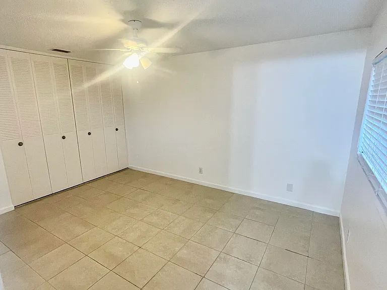 2521 Emory Dr W #F — Photo 2