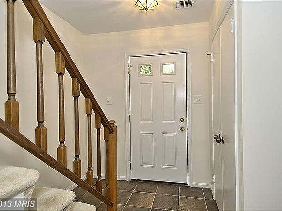 3rd image of 7705 Heatherton Ln