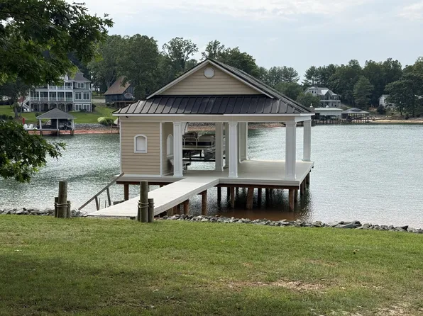 365 Hardy Rd Lot 6 & 7, Penhook, VA 24137
