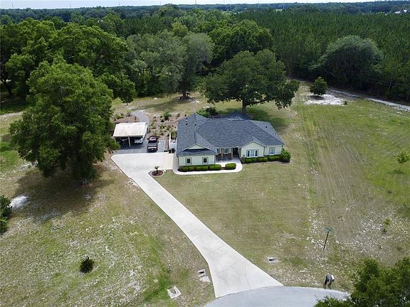 4th image of 18450 NE 61st Ln