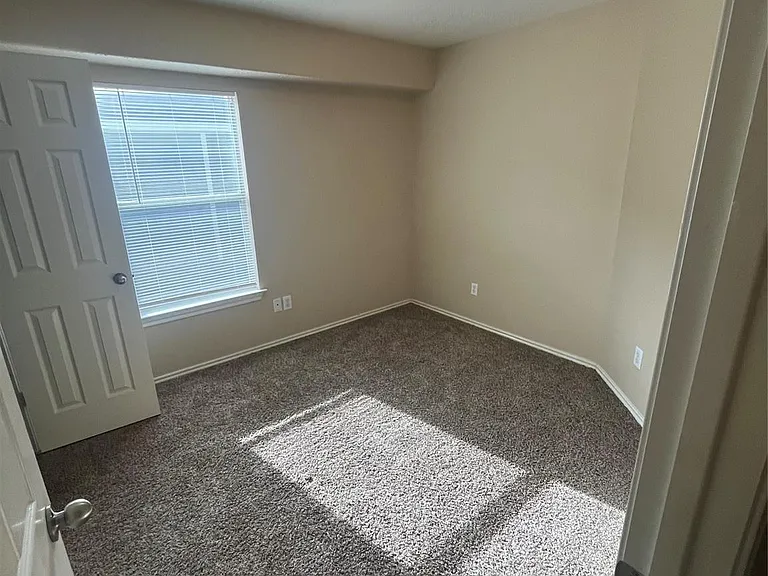 8917 Elm Drake Ln — Photo 10