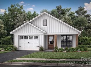 530 Twinbrook Ln, Maggie Valley, NC 28751