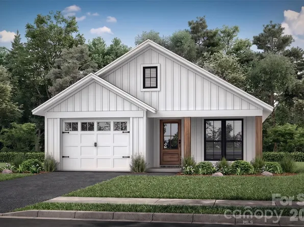 530 Twinbrook Ln, Maggie Valley, NC 28751