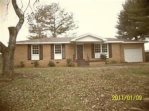 2nd image of 3313 Watson Dr NW