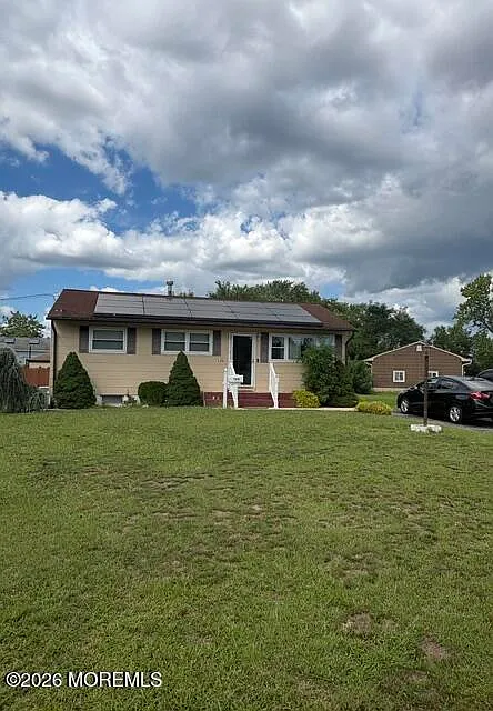 3 bed, 864 sqft, $2,800 — Photo 1