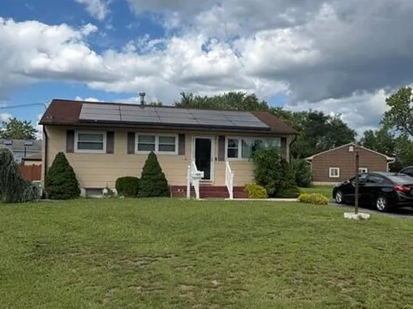 129 Dittmar Dr, South Toms River, NJ 08757