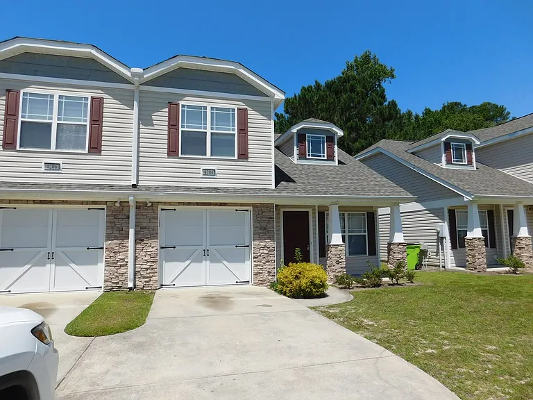 4204 Arbor Green Way — Photo 1