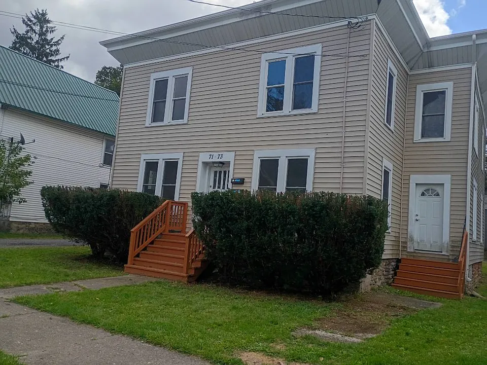 73 Maple Ave