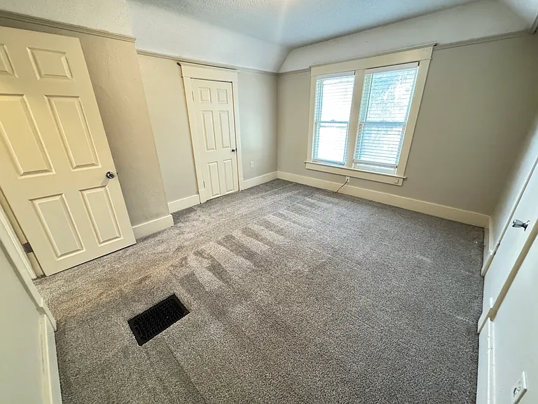 2344 Dudley St — Photo 14