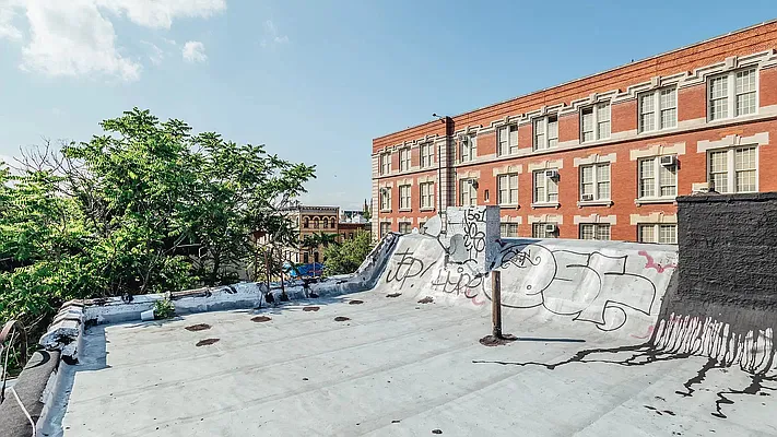 Rented by Brooklyn High Rise LLC | media 40