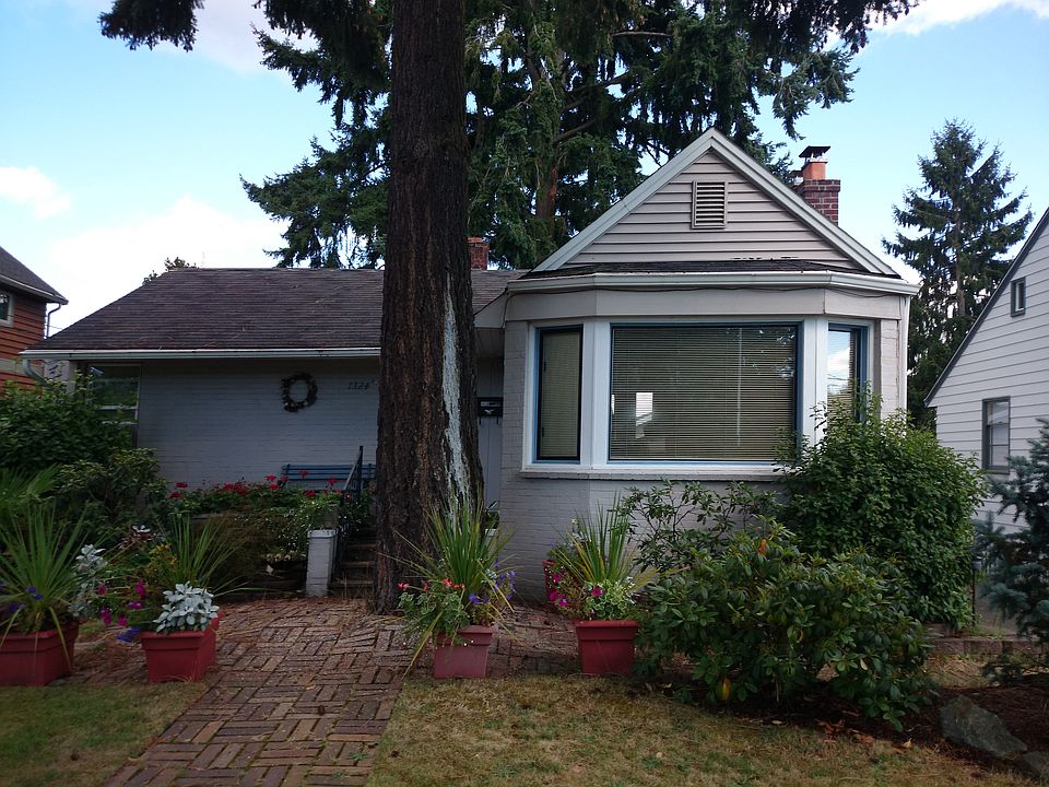 2nd image of 7324 33rd Ave NE