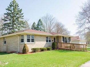 532 Westridge Ave, Burlington, WI 53105