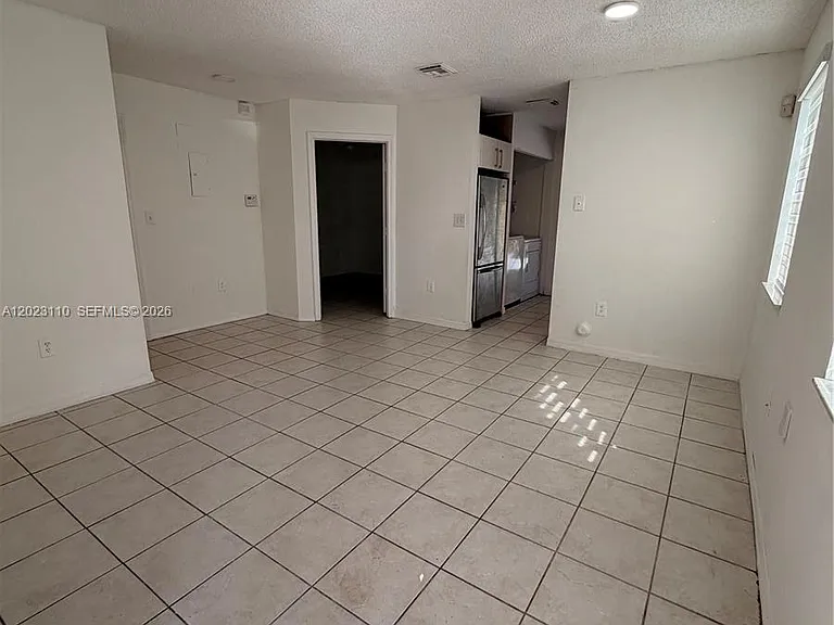 18674 SW 100th Ave #18674 — Photo 9