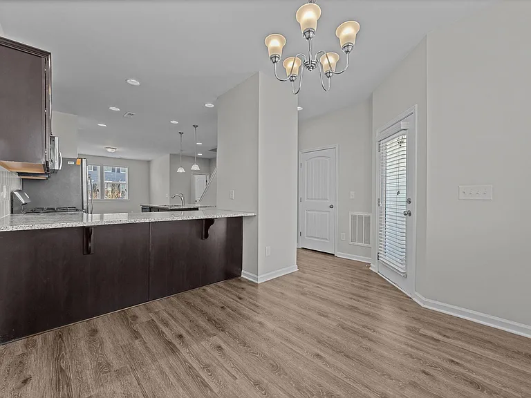 6126 Kayton St — Photo 13